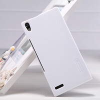 Пластиковый чехол Nillkin D-Style Matte White для Huawei Ascend P6