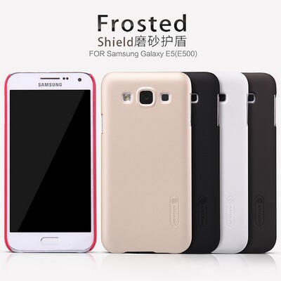 Пластиковый чехол с пленкой Nillkin Super Frosted Shield Gold для Samsung Galaxy E5(4)